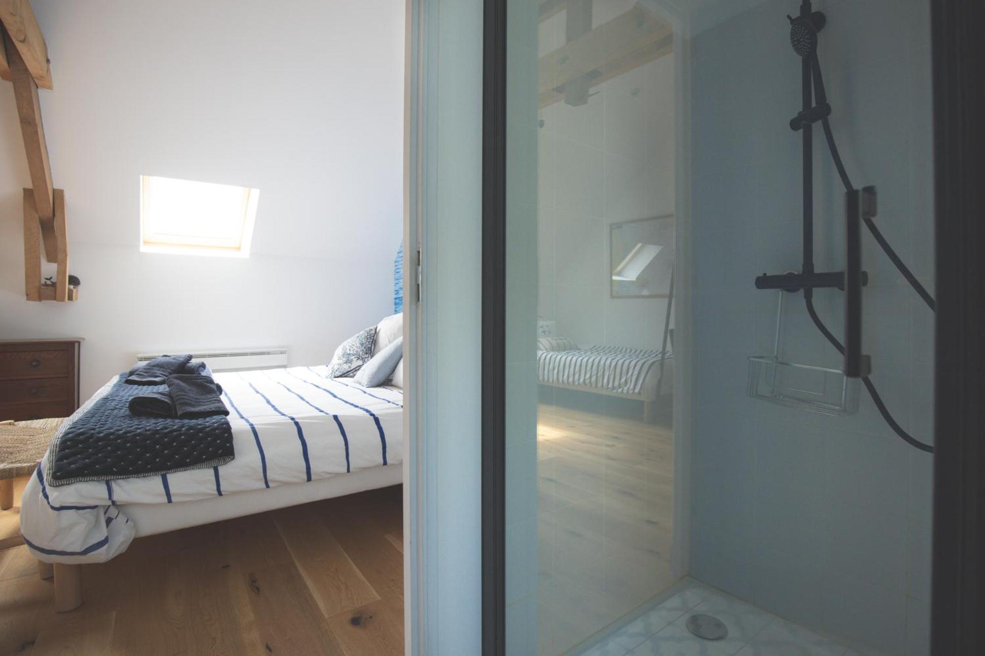 Escale De Gerbold Bed & Breakfast Gratot Luaran gambar